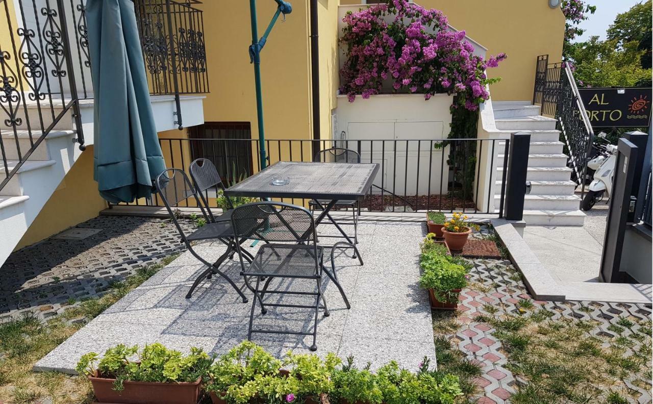 Вілла Graziosa Al Porto Moniga del Garda Екстер'єр фото